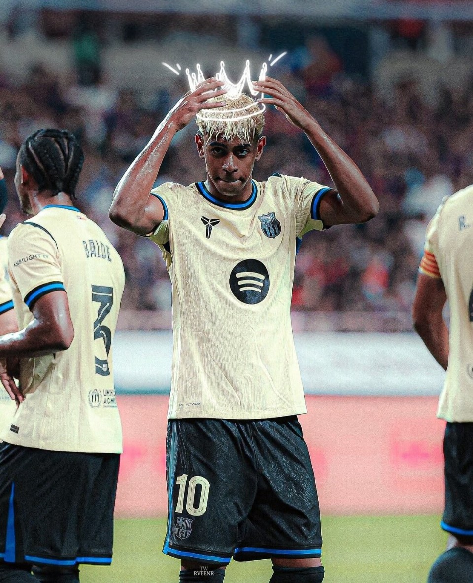 名记：字母哥即将得到3亿美元续约，各队高管对此有些犹豫（名记：字母哥或将达成3亿美元续约，多队高管态度谨慎）