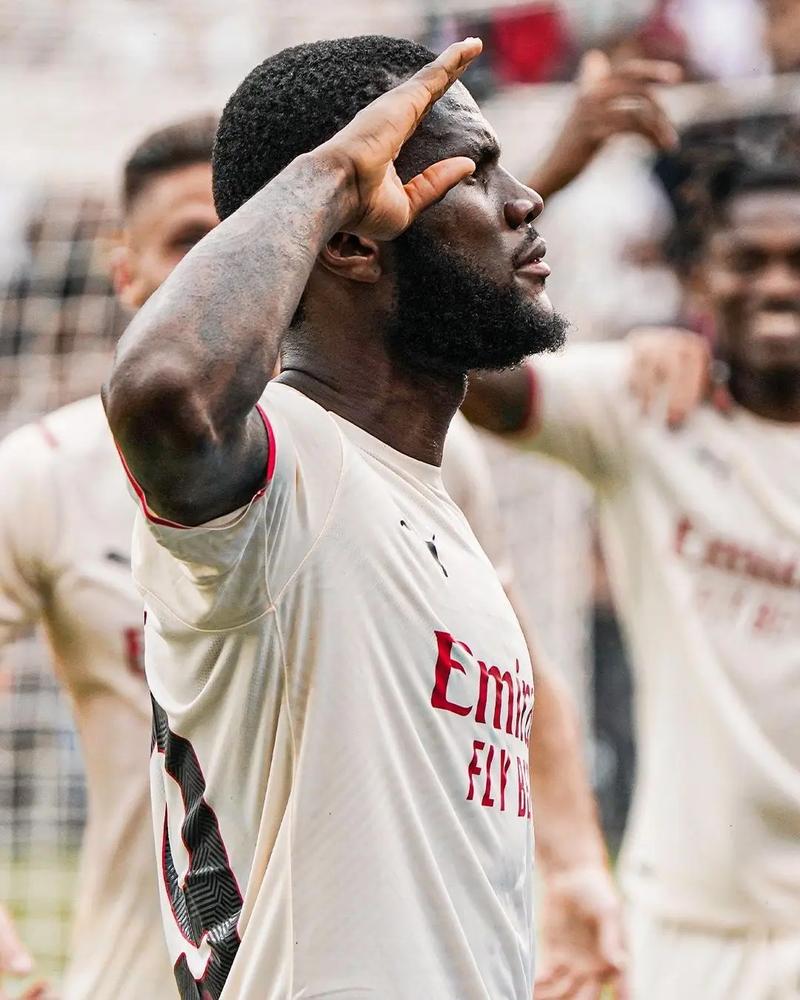 因伤缺席今年剩余比赛阵容：德布劳内、卡瓦哈尔、加维等在列（年内余下赛程伤停名单：德布劳内、卡瓦哈尔、加维等将缺席）