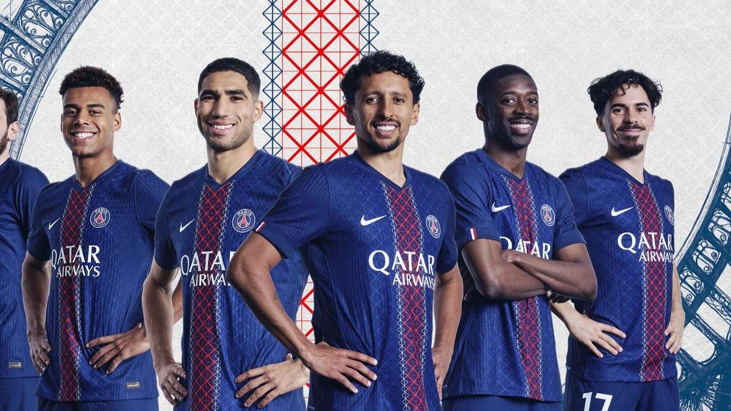 记者：梅西到诺坎普后请求工作人员入场许可，巴萨欣然同意（记者称梅西抵达诺坎普先向工作人员申请入场，巴萨爽快放行）