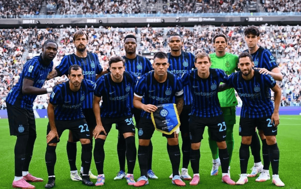 博主：此前长期养伤的国安外援斯帕伊奇正式归队（据博主消息，久伤缺阵的国安外援斯帕伊奇已正式回归球队）