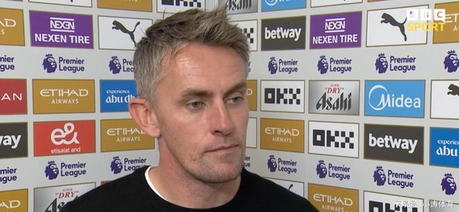 邮报：萨拉赫将与埃及主帅讨论行程，他倾向踢完布莱顿再报到（邮报：萨拉赫将与埃及主帅商谈行程，倾向先战布莱顿后再归队报到）