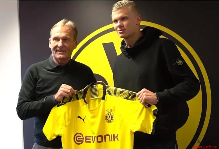 梅罗史诗级大战？葡阿抽到上上签，若顺利晋级淘汰赛或提前相遇（梅罗巅峰对决在望？葡萄牙与阿根廷签运爆棚，或将提前在淘汰赛相逢）