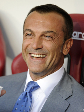 穆斯卡特：我们要延续在国内赛场的侵略性，贯彻技战术要求（穆斯卡特：国内赛场继续保持侵略性，坚决落实技战术部署）